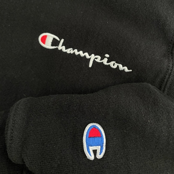 Champion Crewneck Sweatshirt - Picture 5 of 5